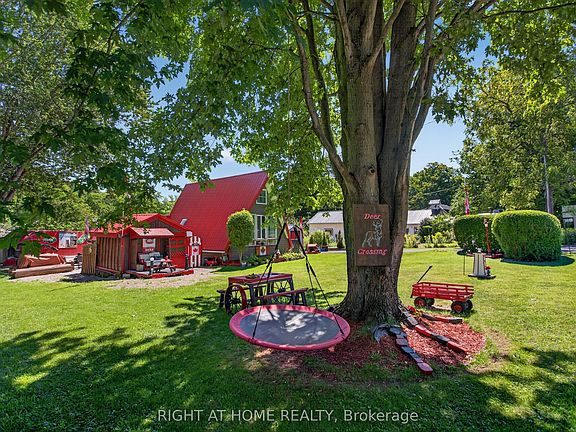 5th image of 3612 Imperial Rd