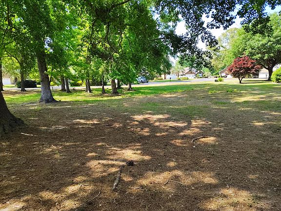 5th image of 218 Ridge Lake Dr