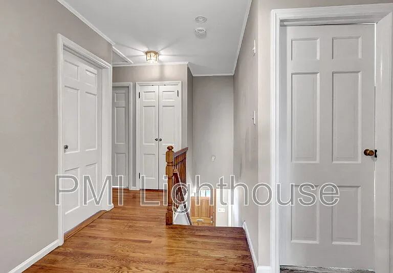 37 Margaret Blvd — Photo 24