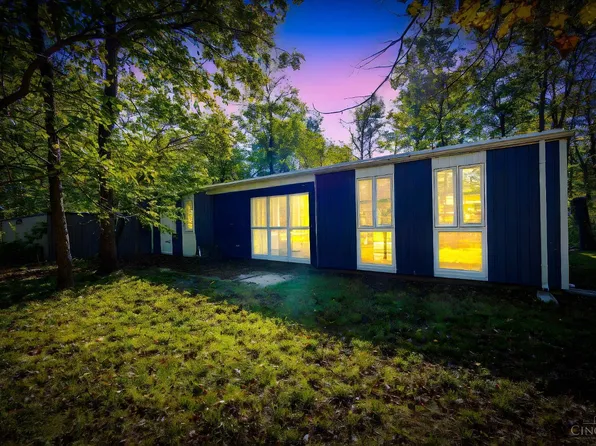 205 Beechpoint Dr, Oxford, OH 45056