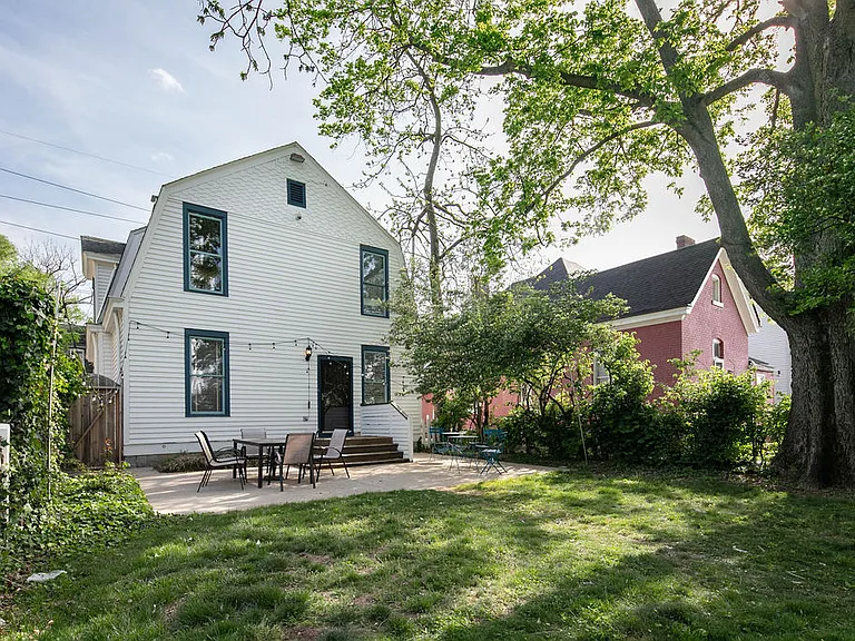 847 W High St — Photo 28