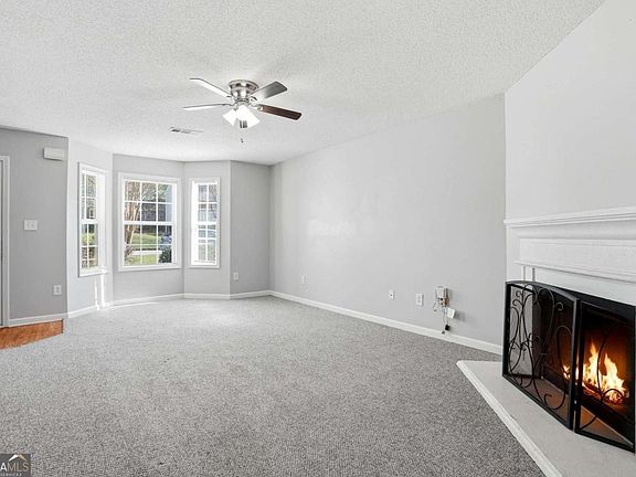 5th image of 6816 Mahonia Pl