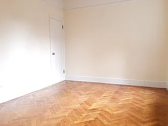 Rented by LIVING QUARTERS NY INC