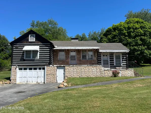 4533 Wildwood Springs Rd, Maryville, TN 37804