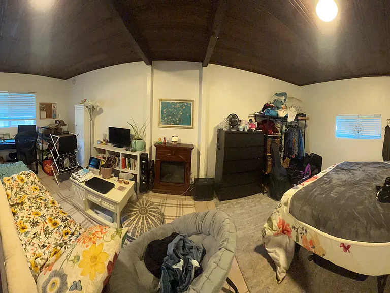 Hahman Dr — Photo 5