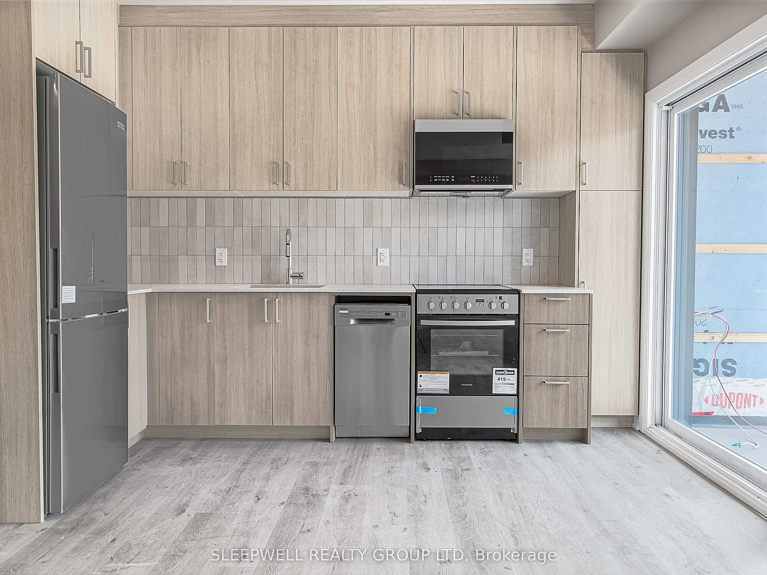 1 bed, $1,975 — Photo 3