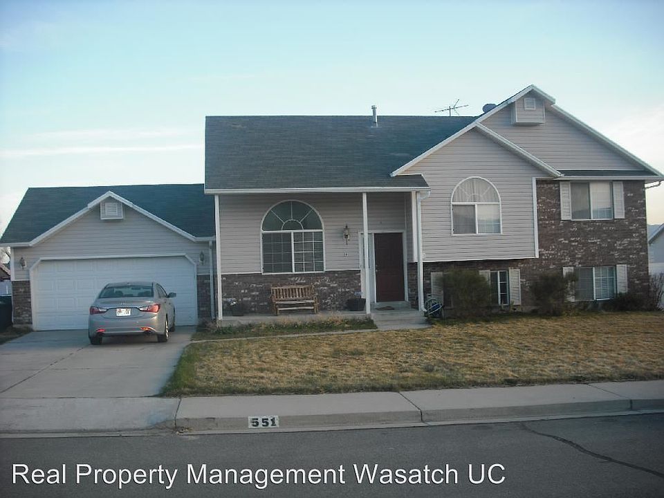 1st image of 551 W 2450th St N