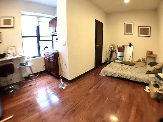 Rented by Ink Realty Services LLC | media 22