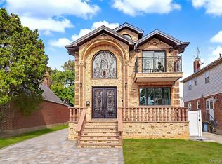 5307 197th St, Fresh Meadows, NY 11365