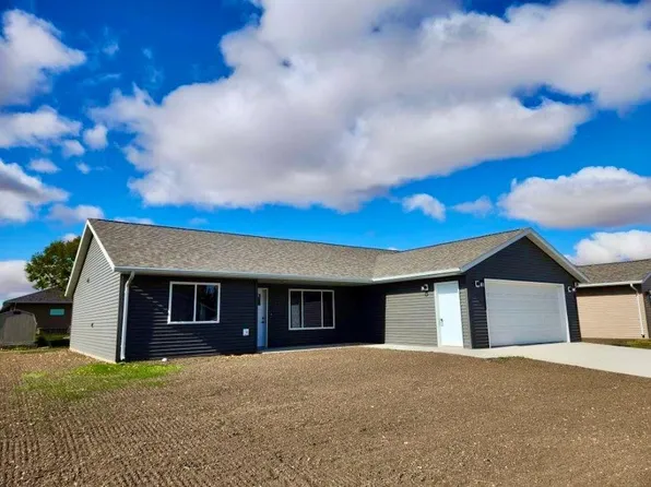 304 Oslo Ave, Marshall, MN 56258