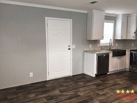 3rd image of 224 Fish Haven Rd #64A