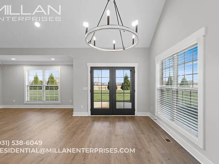 1065 Veridian Dr — Photo 11