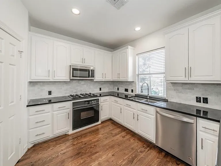 4213 Wycliff Ave #C — Photo 15