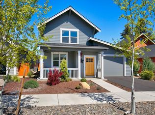 1004 E Horse Back Trl, Sisters, OR 97759