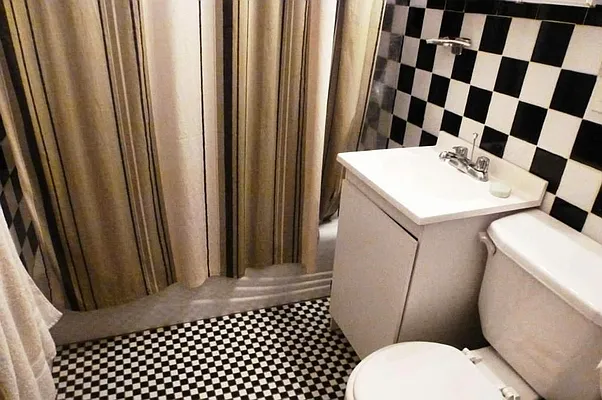 Rented by Crosstown Apartments NYC | media 45