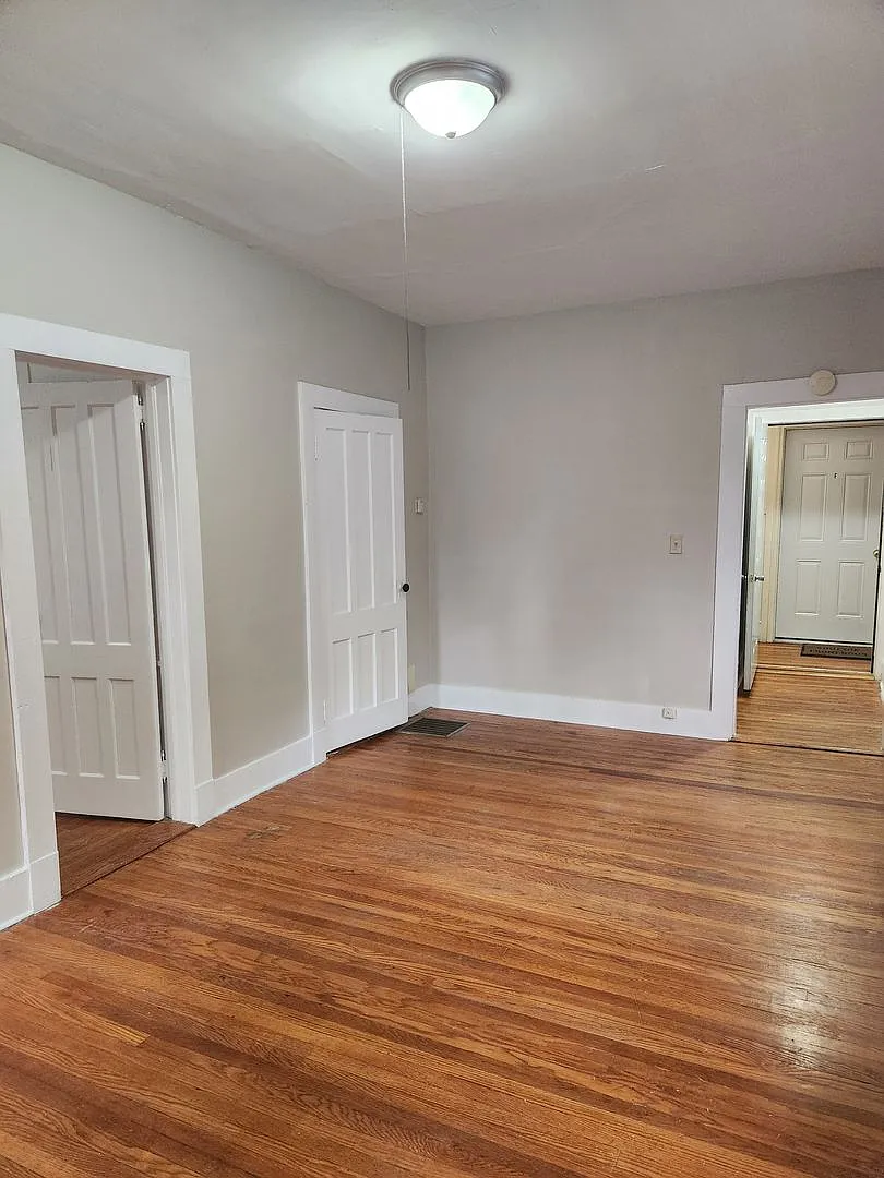 17 Argyle — Photo 2