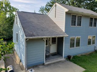 21 Crescent Ter, Cohoes, NY 12047