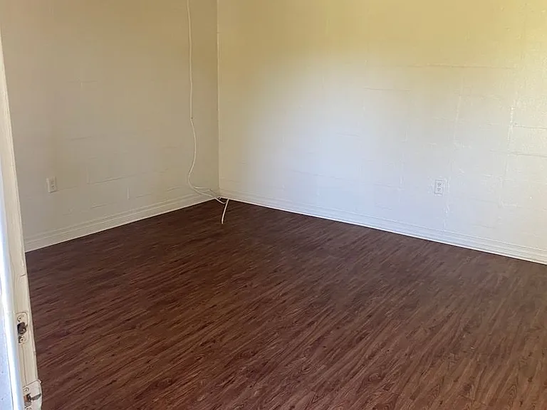 7250 Exchange Pl — Photo 10