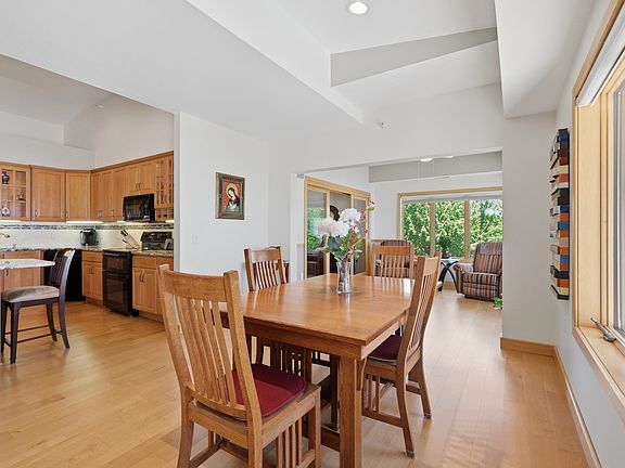 4th image of 4101 Monona Dr APT 404