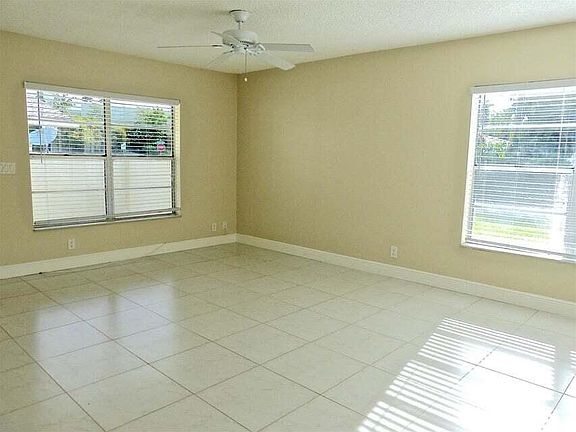 3rd image of 1910 Spanish Trl APT 5