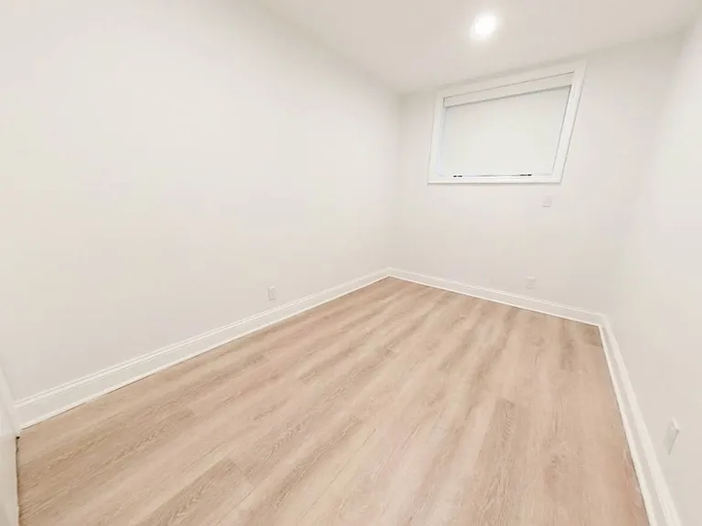 427 Pulaski St #1 — Photo 24