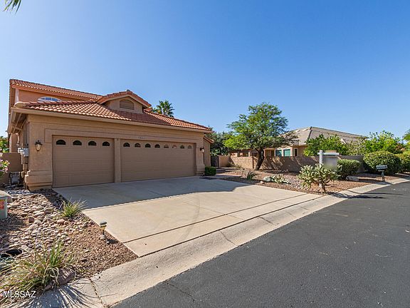 2nd image of 63589 E Greenbelt Ln
