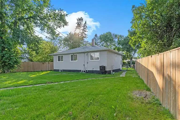 1178 McCalman Ave #1A — Photo 2
