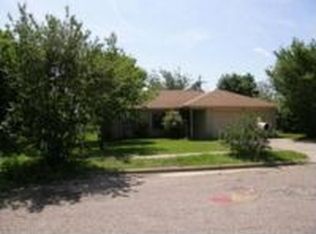 1507 Oriole St, Ennis, TX 75119