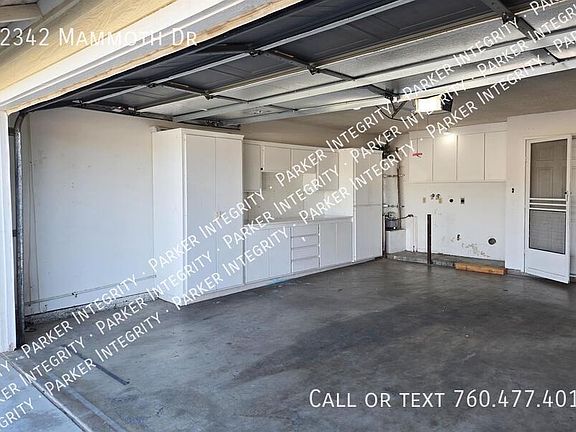 3rd image of 12342 Mammoth Dr
