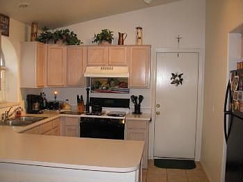 4th image of 12633 W Cambridge Ave