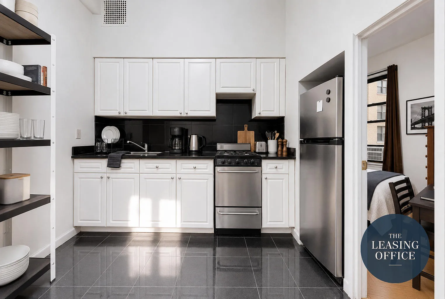 117 Waverly Place — Photo 3