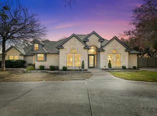 6533 Silver Oak Ln, Fort Worth, TX 76135