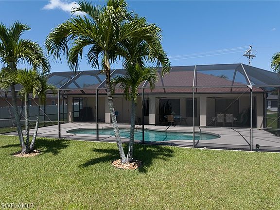 3rd image of 5023 Agualinda Blvd