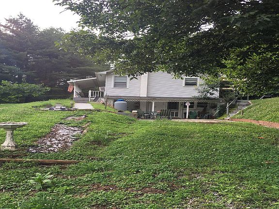 3rd image of 3081 Highway 515 E