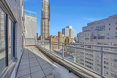 165 East 66th Street, #17C