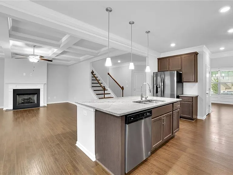3187 Oxford Mill Ln — Photo 8