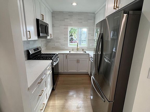 2nd image of 1037 1/2 W Glenoaks Blvd #1037-1/2