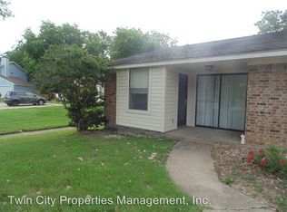 3700 Choctaw Dr, Bryan, TX 77802