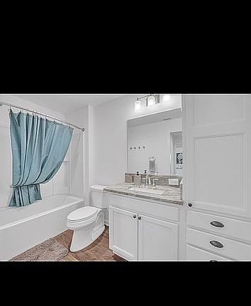 4th image of 606 Ritch Rd