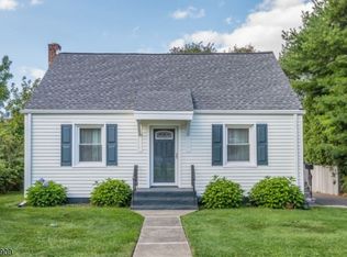 7 Carolyn Way, Netcong, NJ 07857