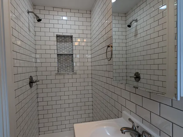 (undisclosed Address), Cudahy, WI 53110