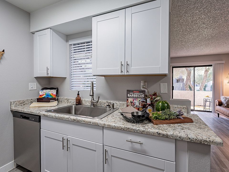 Model- Large one bedroom floor plan