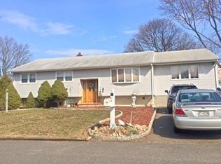 37 Westervelt Ave, Edison, NJ 08817