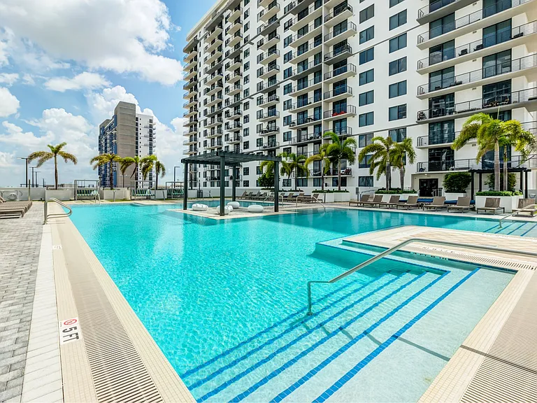 The Palma at Downtown Doral — Photo 52