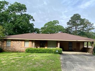 814 Hart Road Ext, McComb, MS 39648