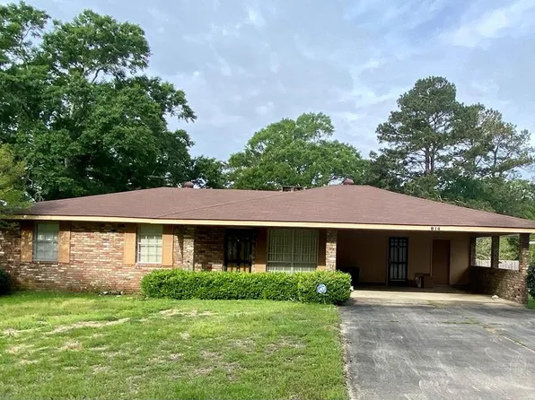 814 Hart Road Ext, McComb, MS 39648