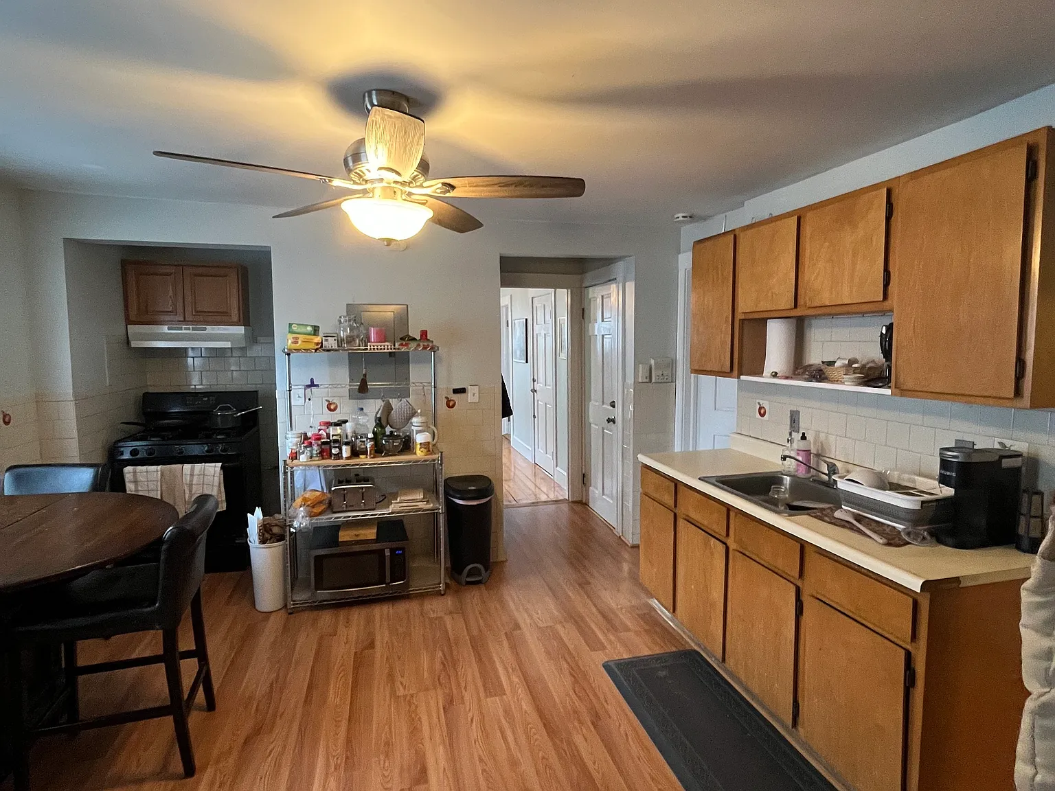 2 bed, 1088 sqft, $2,500 — Photo 3