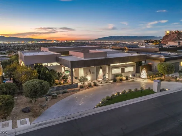 671 Scenic Rim Dr, Henderson, NV 89012