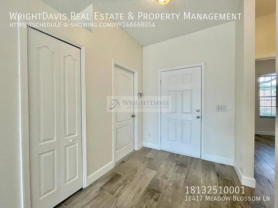 Gorgeous 3/2 New Tampa Home — Photo 4