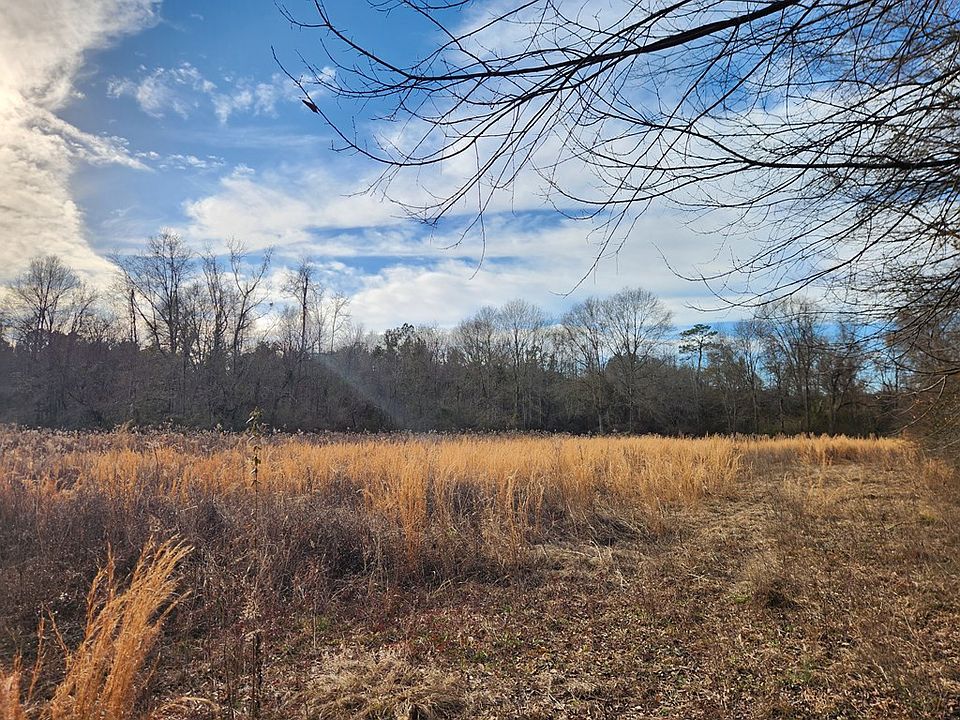 2nd image of 1121 Causey Rd
